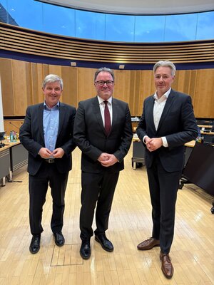 Bild vergr&ouml;&szlig;ern: Verabschiedung Harald B&auml;chle