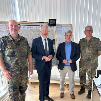 &Uuml;bung des Kreisverbindungskommandos (KVK) der Bundeswehr 